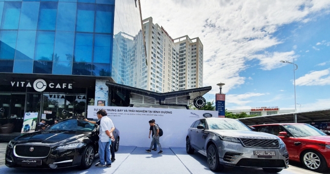 Jaguar Land Rover Việt Nam ưu đãi 'khủng' trên toàn quốc